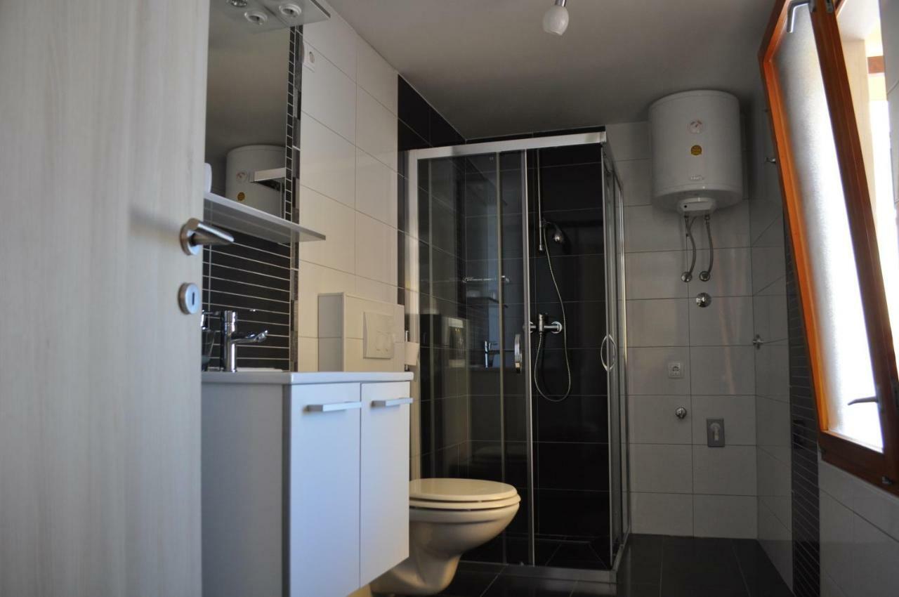 Bay Sascica Apartment Сали Екстериор снимка
